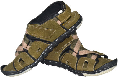 Strive Men Mehandhi Casual