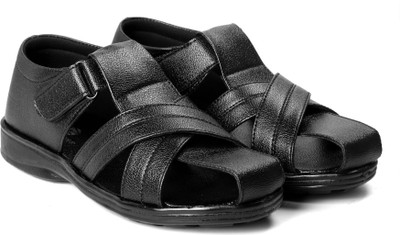 

Bonexy Men Black Casual