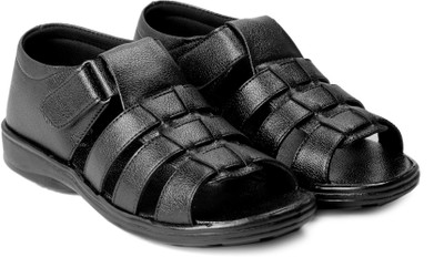 

Bonexy Men Black Casual