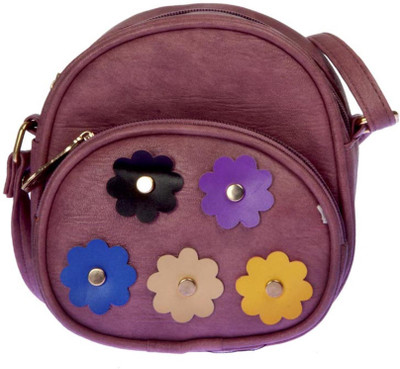 

Aliado Women Casual Pink Leatherette Sling Bag
