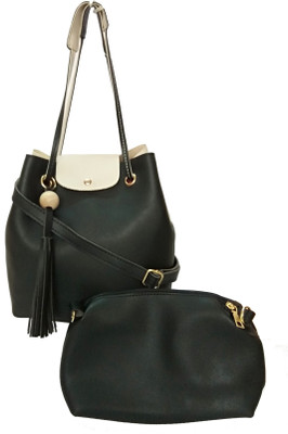 

Gaurangi Bags Messenger Bag(Black)