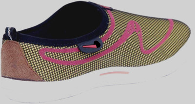 

U2Shoes Boys & Girls Slip on Sneakers(Yellow, Yellow-snake