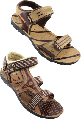 

Claptrap Men Multicolour Sandals