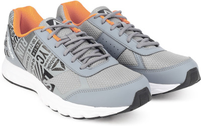 

REEBOK RUN VOYAGER LP Running Shoes For Men(Grey, Flat grey/asteroid dust