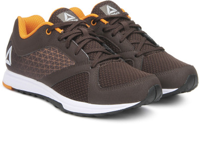 

REEBOK TRAIN XTREME Training Shoes For Men(Brown, Earth/nacho