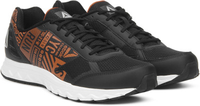 

REEBOK RUN VOYAGER XTREME Running Shoes For Men(Black, Black/bright lava