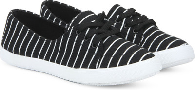 

Forever Glam by Pantaloons by Pantaloons 880002229BLACK Casuals Shoe For Women(Black, White