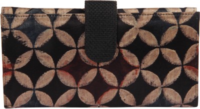 

Balee Fashions Casual Black Clutch