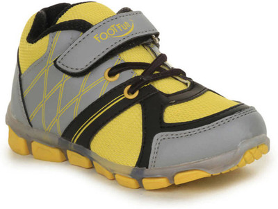 

Liberty Boys Slip on Moccasins(Yellow