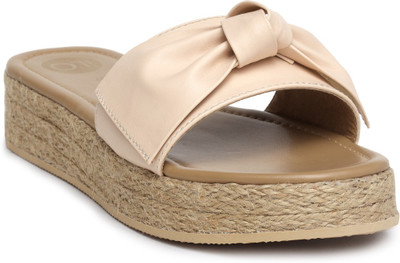 

iLO Women Beige Flats