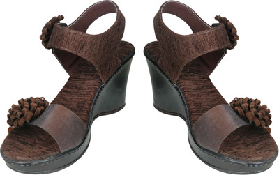 

Rare Women Brown Wedges