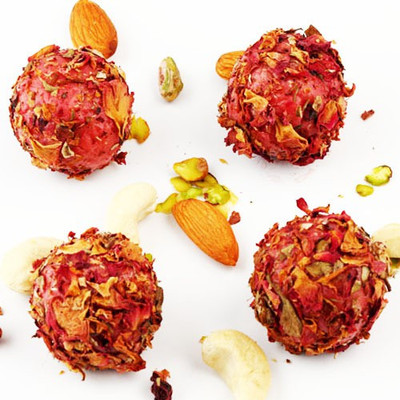 

Ghasitaram Gifts Rose Petal Strawberry Sugarfree Balls(800 g, Box)