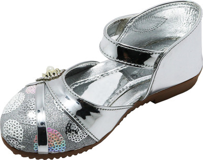 

EasySteps Girls Buckle Flats(Silver