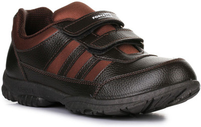 

Liberty Boys Slip on Sneakers(Brown