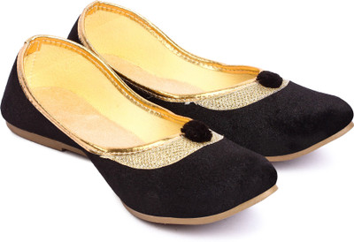 

Feet Essentials Jutis For Women(Black