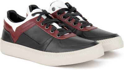 

Diesel V IS FOR DIESEL S-SPAARK LOW Casual For Men(Black, Maroon, H6031