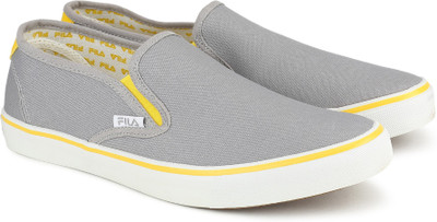 

Fila RELAXER V Slip On Sneakers For Men(Grey, Gry/yel