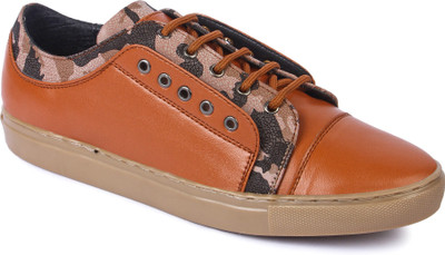 

Berto Daria Camo Print Sneakers Sneakers For Men(Tan, Tan+brown camo print