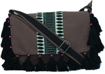 

Anekaant Women Casual Grey, Black Canvas Sling Bag, Black;grey