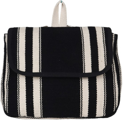 

Diwaah non leather Black Color Backpack(Black, 7 L)