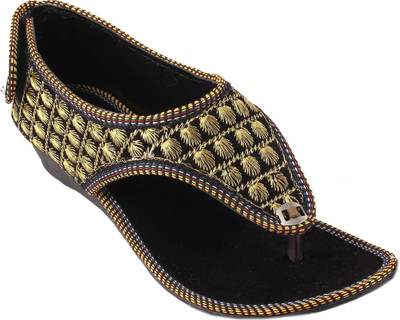 

Shopping Station Women Black-4 Flats