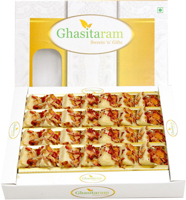 

Ghasitaram Gifts Kaju Rose Delight(400 g, Box)