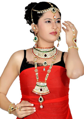 

Shree Bhawani Art Jewellery Alloy Jewel Set(Maroon, Green)