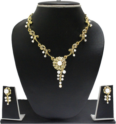 

Zaveri Pearls Zinc Jewel Set(Gold)