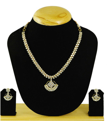 Kalyani Covering Covering Jewel Set Kalyani Covering Necklace - Main Image