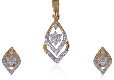 

Jisha Yellow Gold 18kt Diamond Earring & Pendant Set