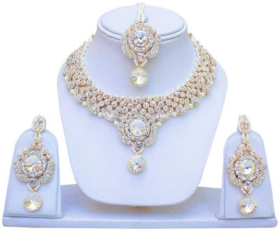 

Jewels Guru Alloy Jewel Set(Gold, White)