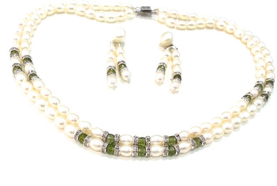 40% OFF on Sri Kapi Pearls Alloy Jewel Set 40% OFF on Sri Kapi Pearls Alloy Jewel Set