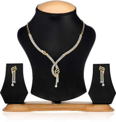 

Zaveri Pearls Zinc Jewel Set(Gold)