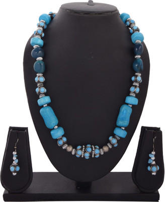 

H D Creations Stone Jewel Set(Blue)