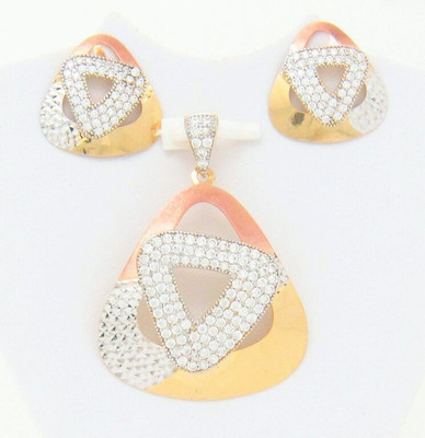 

Bhurmal Aidanmal Jewellers Yellow Gold 18kt Cubic Zirconia Earring & Pendant Set