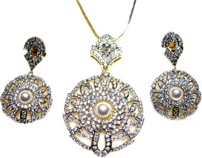 

Poddar Jewels Alloy Jewel Set(Gold)