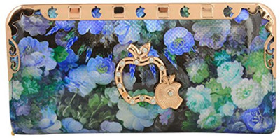 

La Fleur Casual Blue Clutch