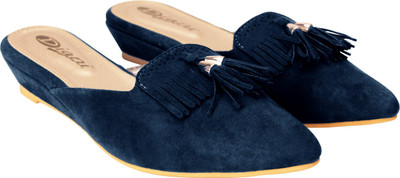 

Digni Women Blue Casual