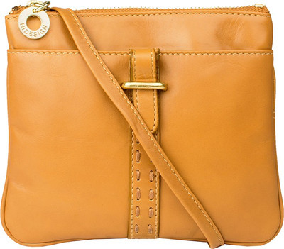

Hidesign Casual Tan Clutch