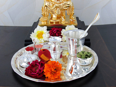 

GoldGiftIdeas 8 Inch Arpan Silver Plated(8 Pieces, Silver)