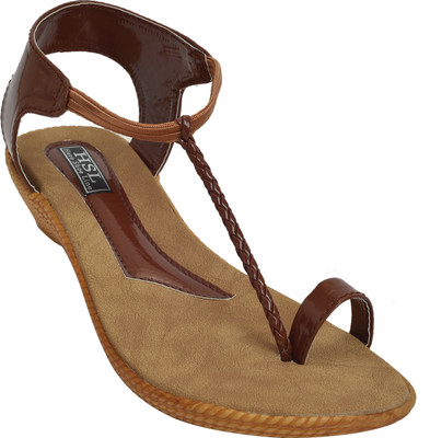 

HEROSHOELINE Women Brown Wedges
