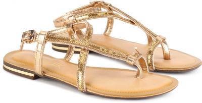 

Catwalk Women GOLD Flats
