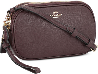 

Coach Women Casual Maroon Genuine Leather Clutch