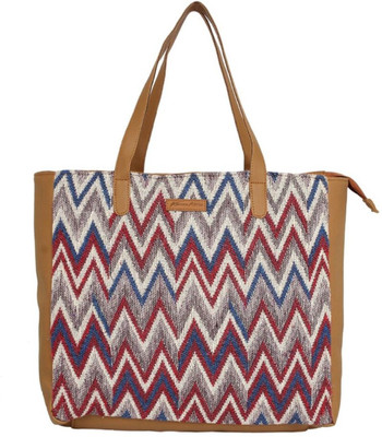 

Kanvas Katha Tote(Multicolor)