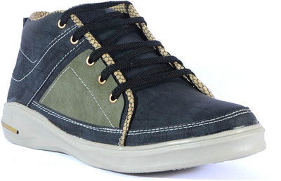 

Unifashion Sneakers For Men(Black, Olive