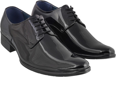 

Mochi Stylish Lace Up For Men(Black, 19;black