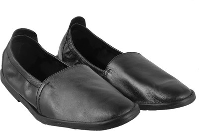 

Metro Stylish Casuals For Men(Black, 19;black