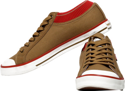 

Woodland Canvas Shoes For Men(Brown, Camel