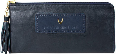

Hidesign Casual Blue Clutch