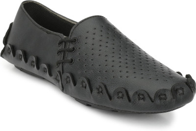 

Groofer Slip On Sneakers For Men(Black